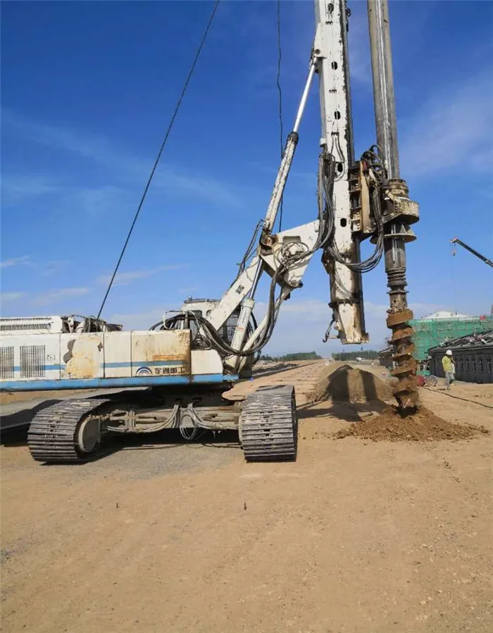 Second hand YUTONG YTR260 Hydraulic drilling rig used YTR150 YTR230 YTR250 YTR260 piling machine made in China