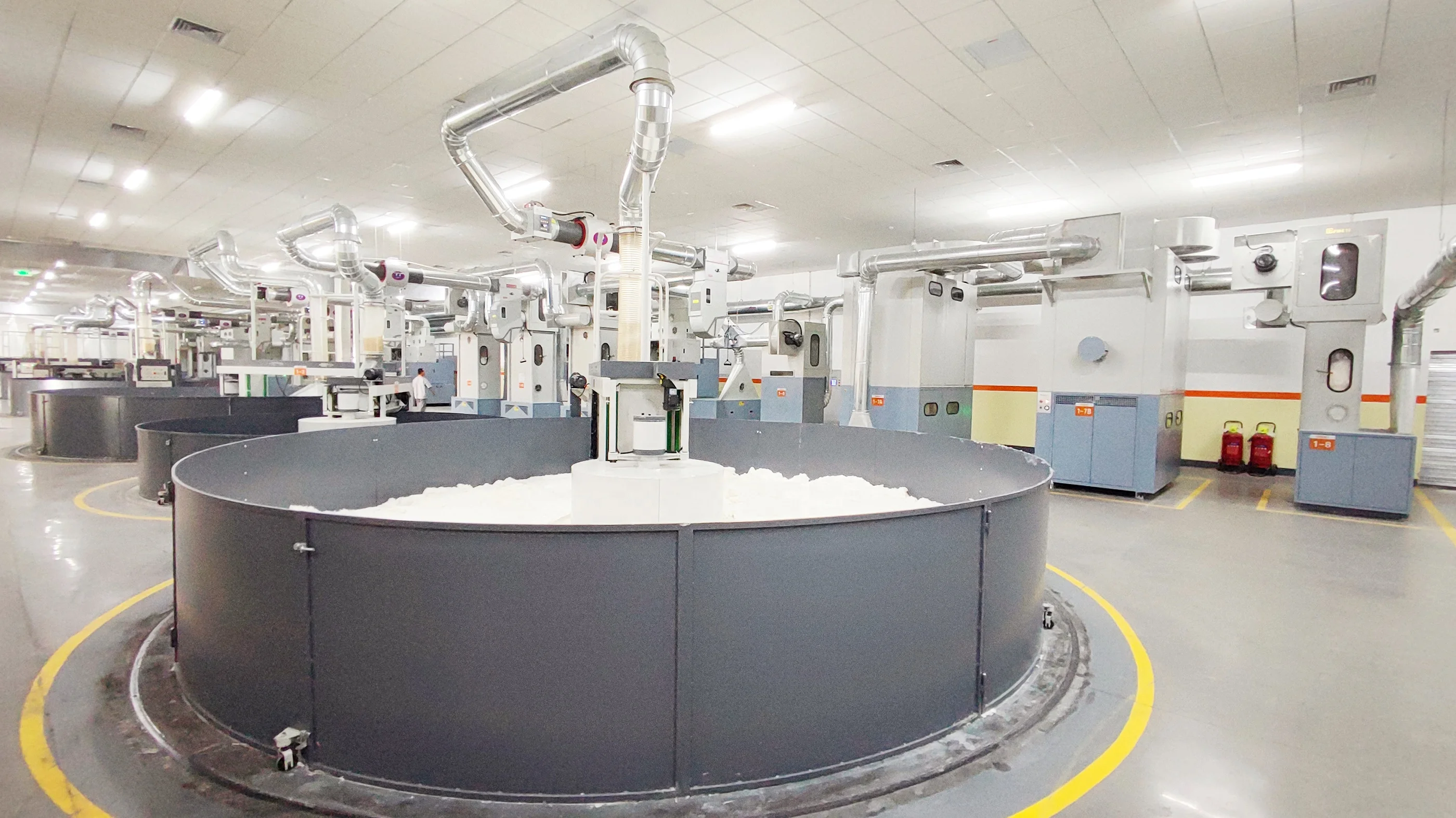 65% Polyester 35% Bamboo NE40/1 Siro Compact Blended Yarn for Weaving and Knitting Raw White