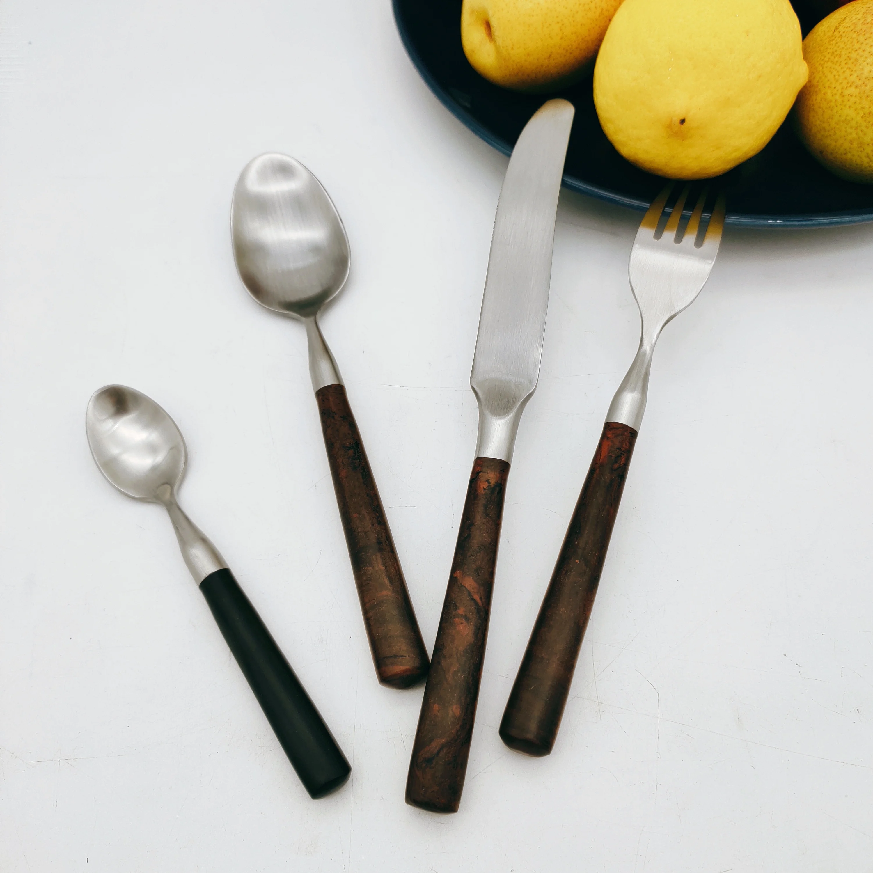 Brown Matt POM Handle Forged Bakelite Japan Style Copper Flatware Satin Stainless Steel Cutlery Set