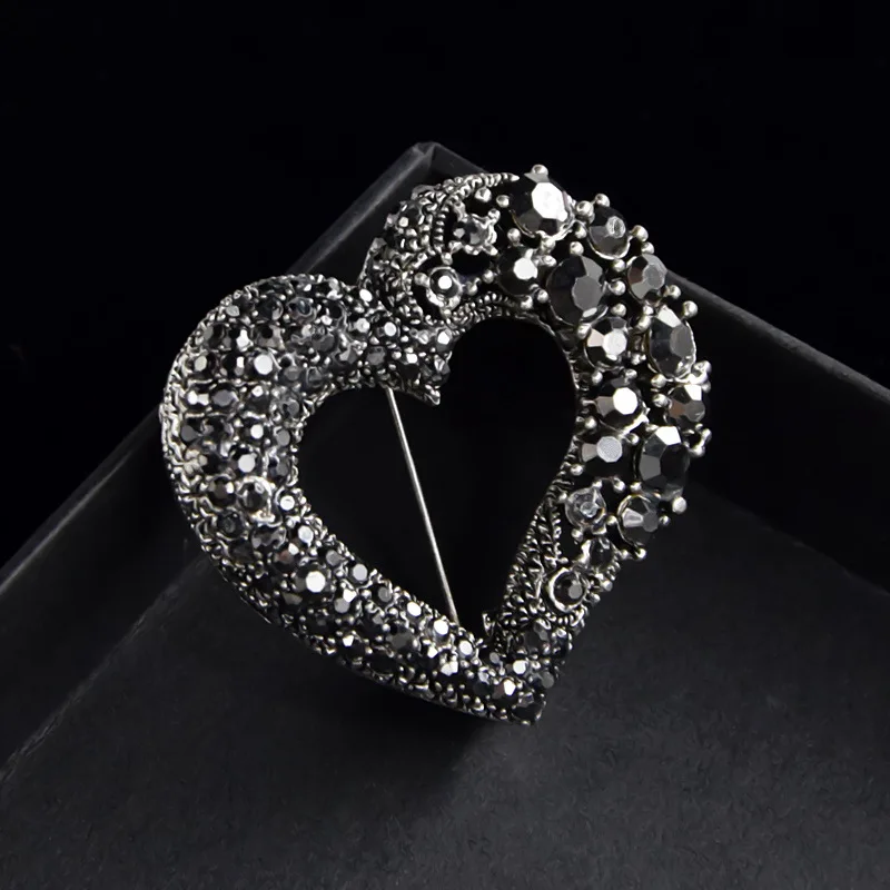 Black Heart Crystal Brooch Pins for Women Hollow-Out CZ Broaches