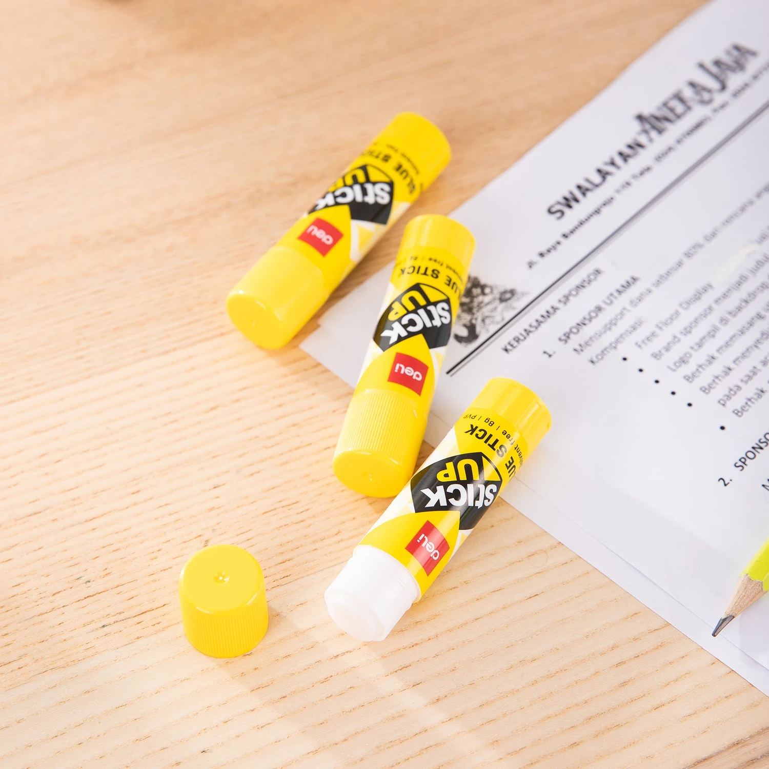 High Quality School Office White Pvp Plastic Hard Performance Glue Stick