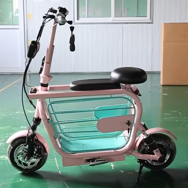 Light Weight 500W Electric Bicycle Folding Pink Mini Electric Scooter With Seat