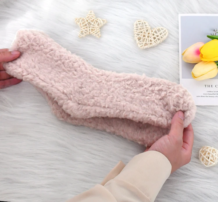 2024 New Arrival Birthday Gift Set Elegant Gift Sets Blanket Socks Coffee Mug Journal Women Gift Set