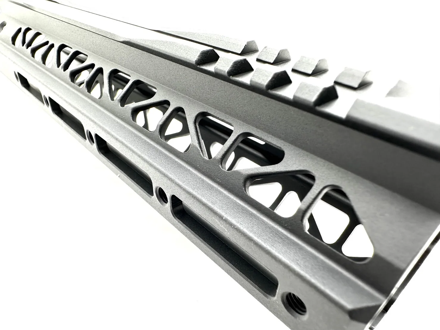 Taiwan Manufacturer Customized Aluminum Alloy Parts CNC Machining Tactical Aluminum Hand Guard For Wholesale