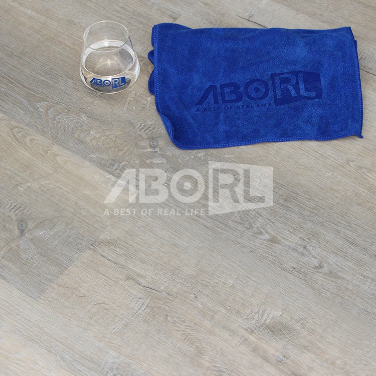 Hot selling Modern Design Style 9mm Best Price click PVC LVT Vinyl Flooring for living room