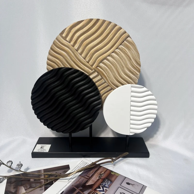 Luxury Designer Interior Metal Office Desktop Statue Home Ornament New Abstract Living Room Iron Marble Home Ornament