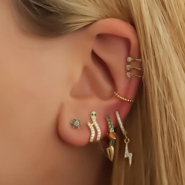 hot fashion dainty cute minimal Snake earring with green cz paved eye earring with gold Silver plated paved wedding earring