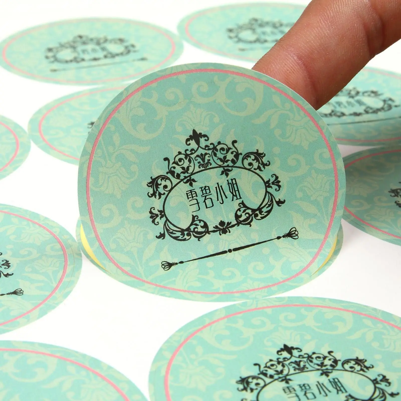 Custom Adhesive Roll Labels Non-tearable Synthetic Paper Stickers for Packaging