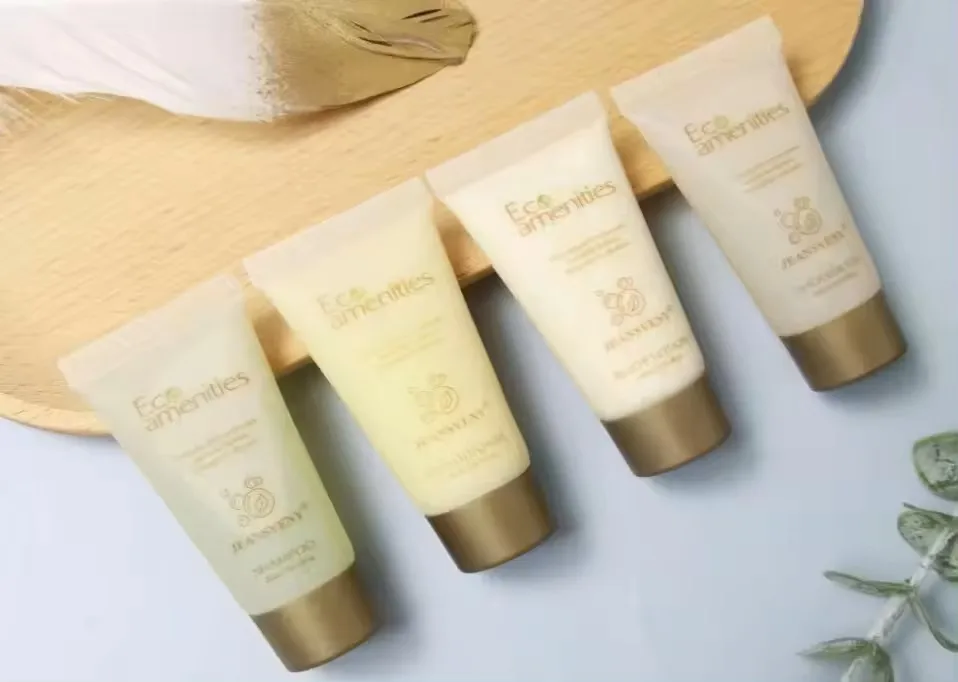 Customized Wheat Straw Hotel Mini Hotel Toiletries Wholesale Private Label Luxury Organic Shampoo Bottle Travel Size Shampoo
