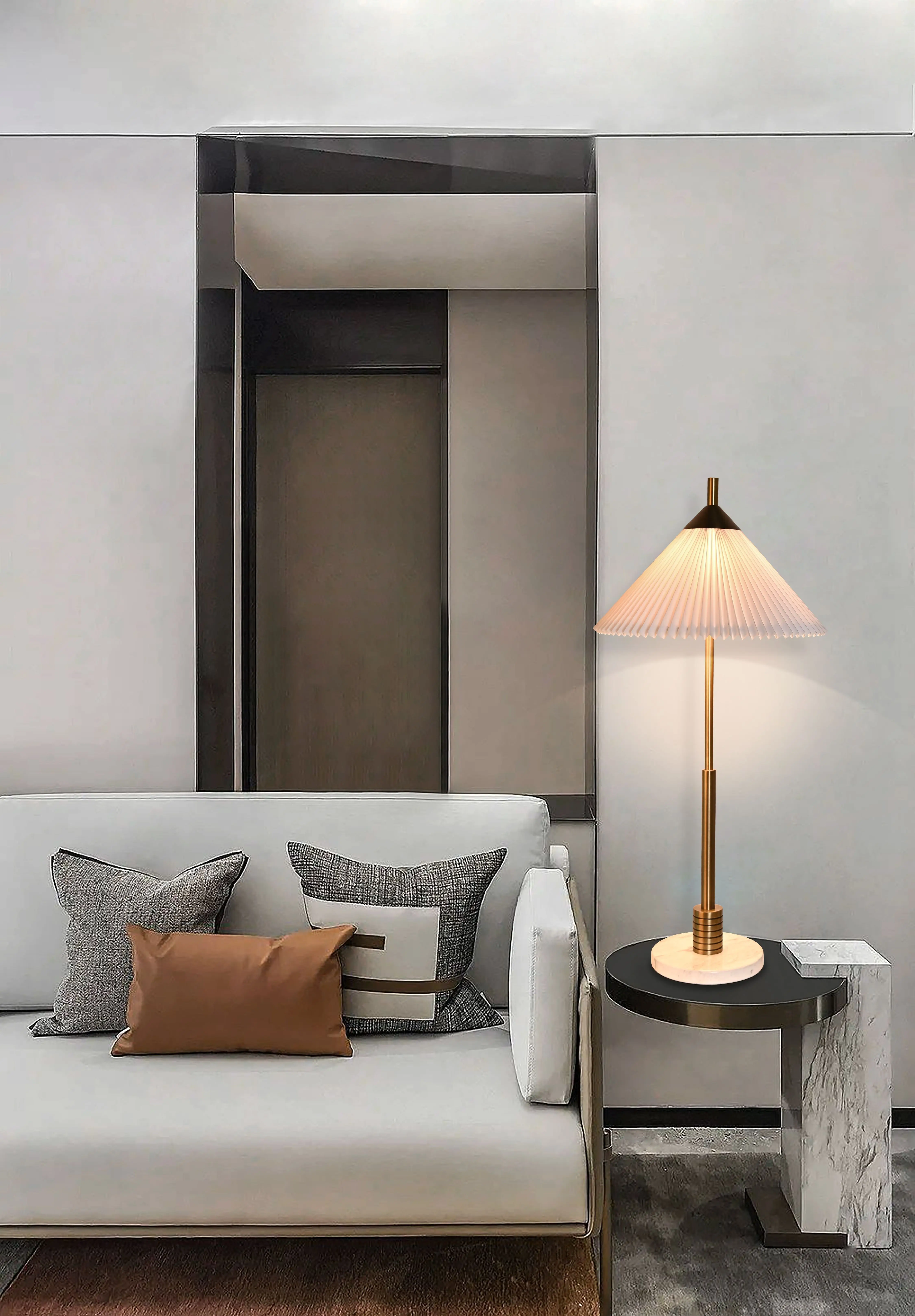 Classic Modern Simple Conical Fabric Lampshade Antique Brass Finish Table Light Living Room Reading Room Bedside Desk Table Lamp