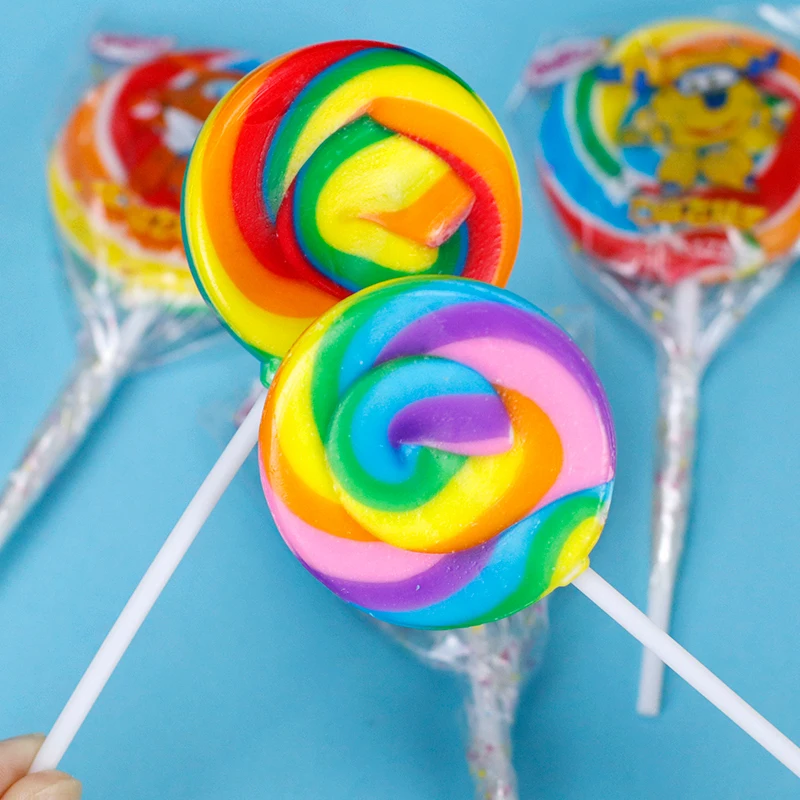 Candy Manufacturer Halal 17G Rainbow Round Stick Fruit-Flavored Sliced Lollipop Candy