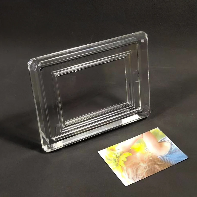 Cute clear acrylic photo frame stand pictures