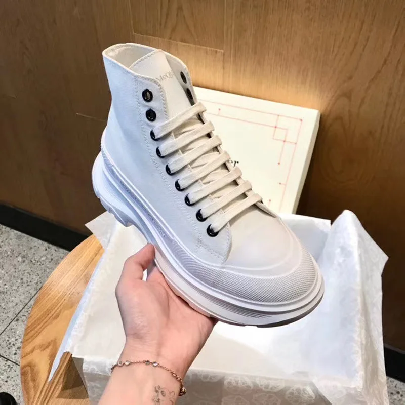 Designer Shoes Famous Brands Women Lady Tennis Sneakers for Mens Luxury Shoes 5A Original Logo Brands Walking Style Canvas Shoes