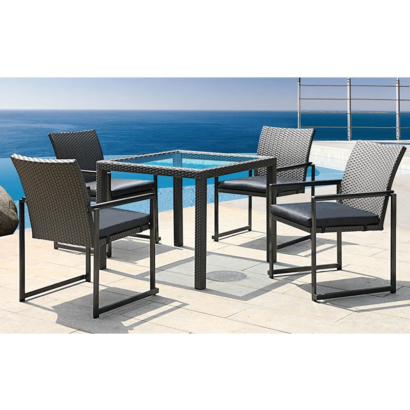 2020 New design outdoor aluminum tube rattan table and chairs  suirattan table for a garden and seaside vacation