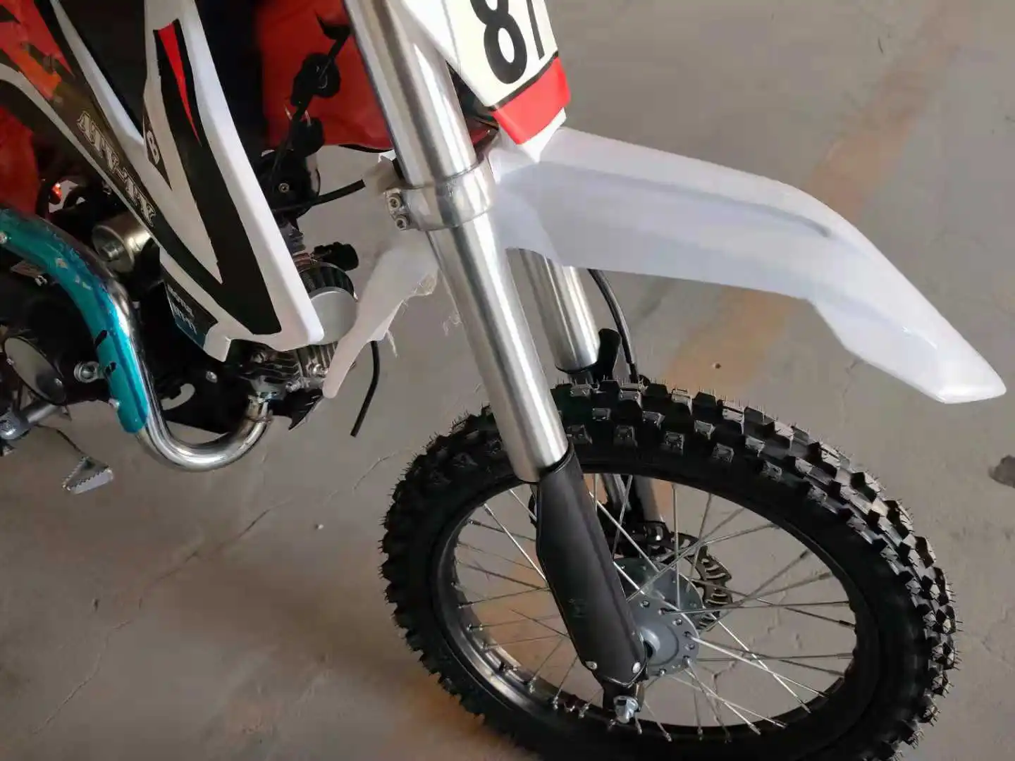 125CC Low Price Off Road Single Cylinder 4 Stroke Air  Cooled 4 Gear  Manual Shift Racing  Gas Motorcycle