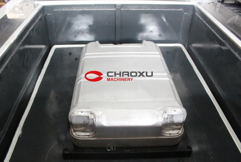 Plastic Vacuum Forming Sheet Luggage Making Machine