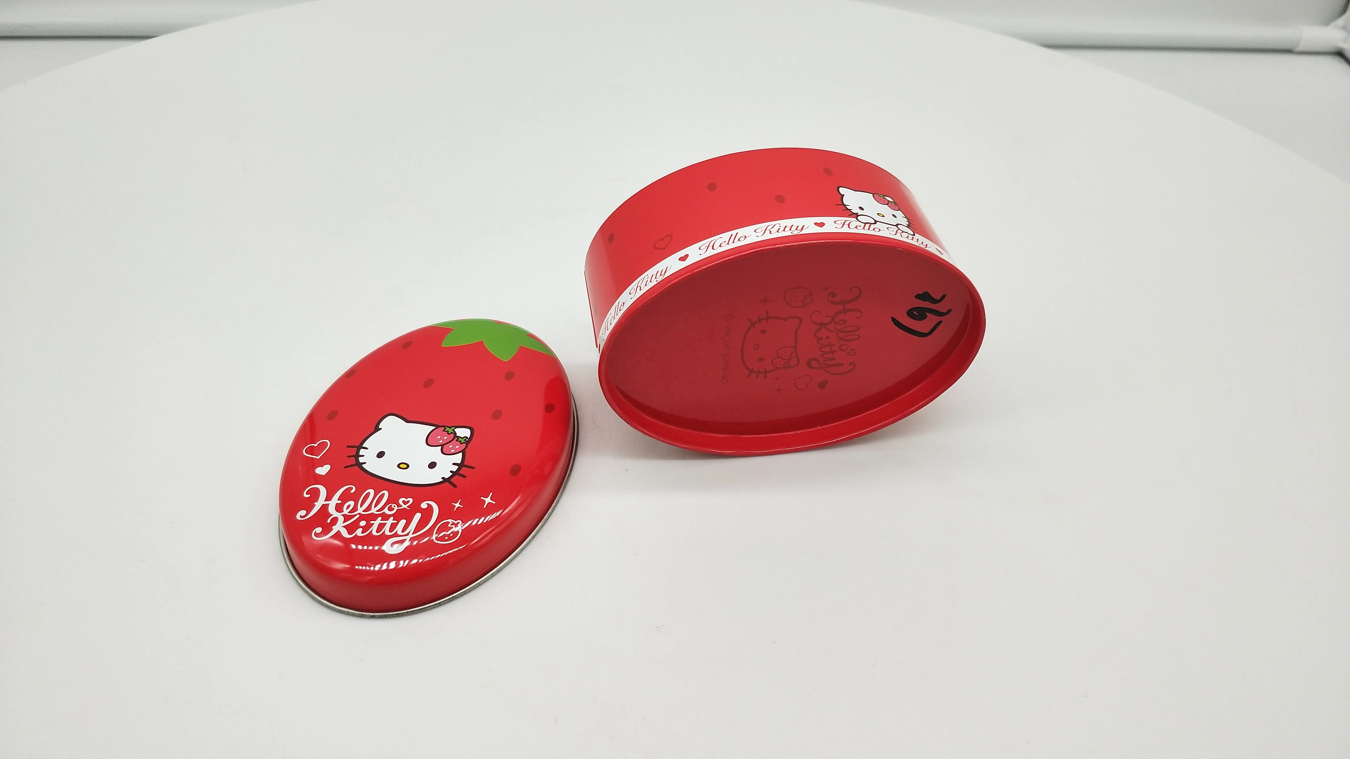  Жестяная коробка с рисунком Hello Kitty маленькая красная овальная жестяная банка в форме клубники для детских
