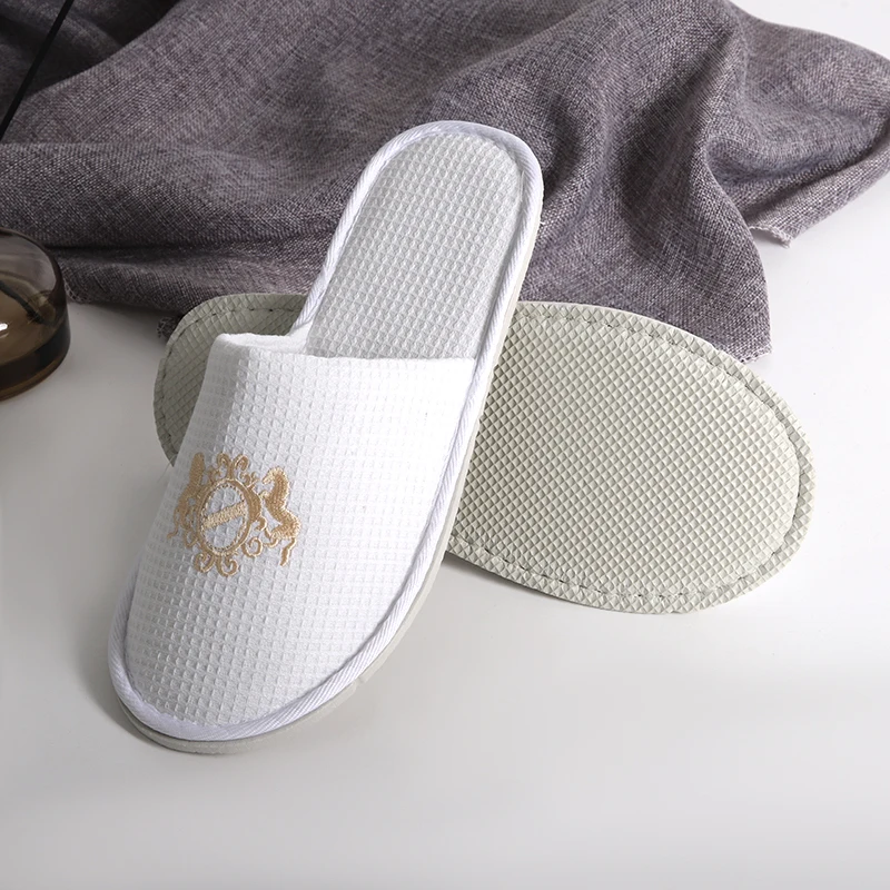 Fast Delivery Custom Disposable Hotel Guest Slippers