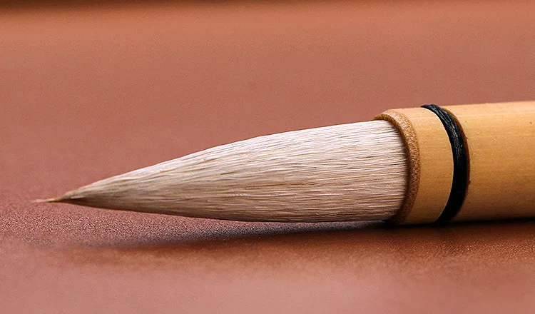 Chinese Traditional BaiYun Brush in small size Sumi brush with bamboo handle for realistic painting and calligraphy