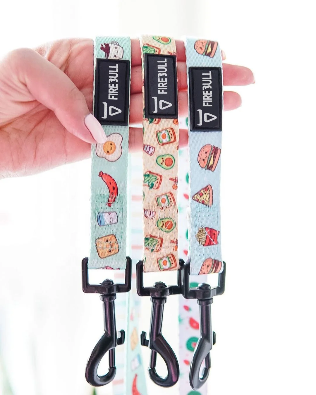 Designer Retractable Rope Padded Dog Bow Ties Pet Collar Bandanas And Leash Light And Poop Bag Harness Adjustable Custom Set