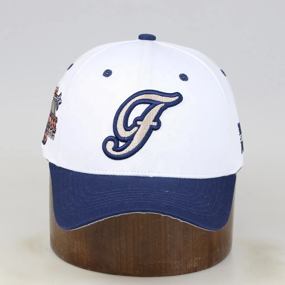 High Quality Curved Brim Baseball Caps Hats No Back Strap Custom White Crown Blue Brim Two Tone Embroidered Fitted Hat