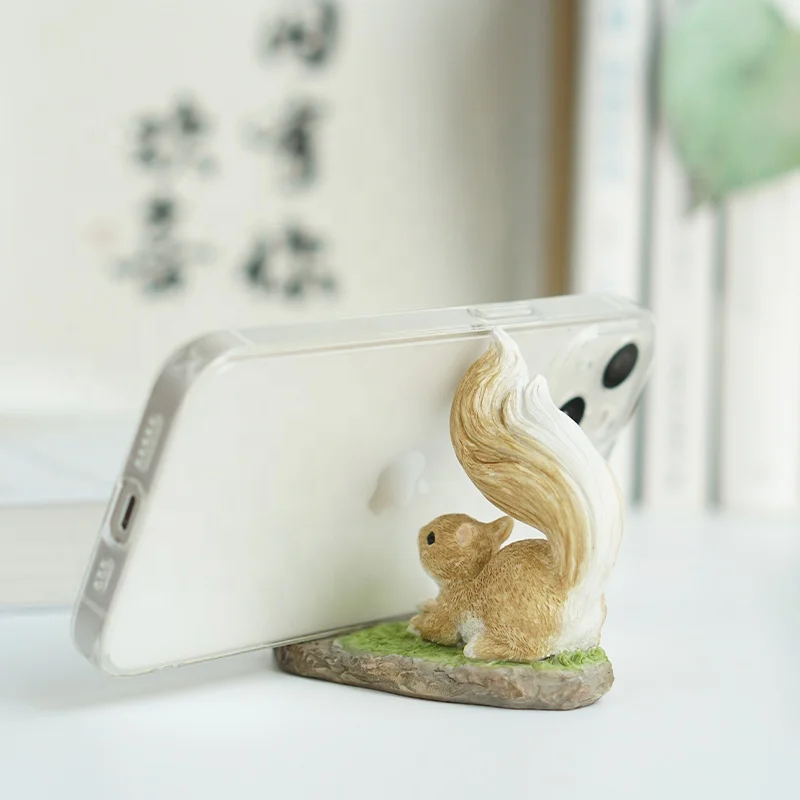 Z17020A valentines day gift 2024 home decor cute resin statue miniature animal figurines mobile stand phone holder bazaar items