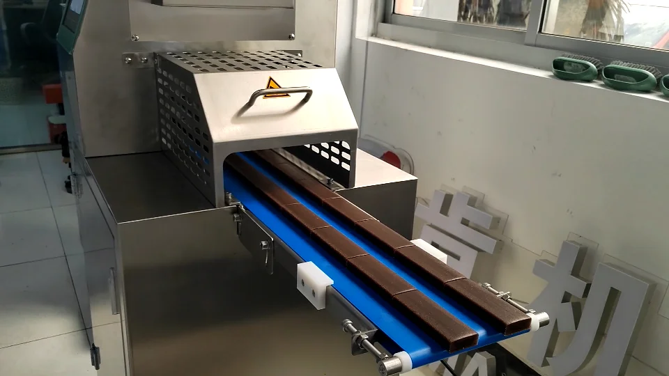 High quality Protein bar making machine for small businesses processing machinery and equipment 220V PLC touch panel