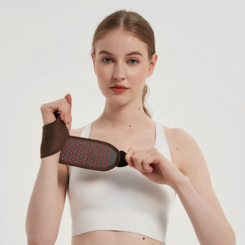 Custom Wholesale Men Women Gymnastic Volleyball Badminton Gym Neoprene Thumb Guard Wrist Support For Weightlifting