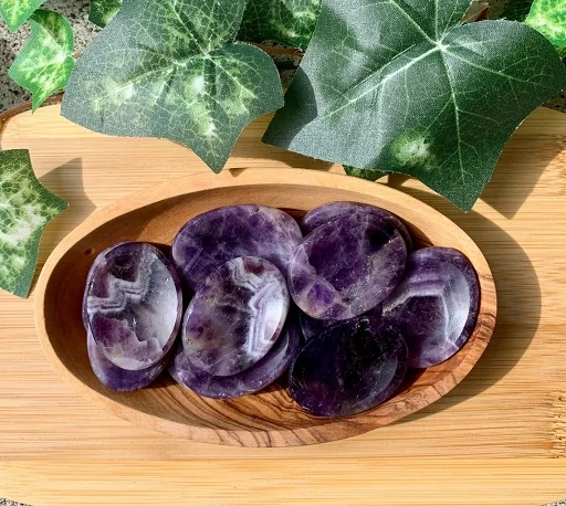 Камень с аметистом и большим пальцем для лечения хрусталя | покупка от оптового поставщика кристаллов