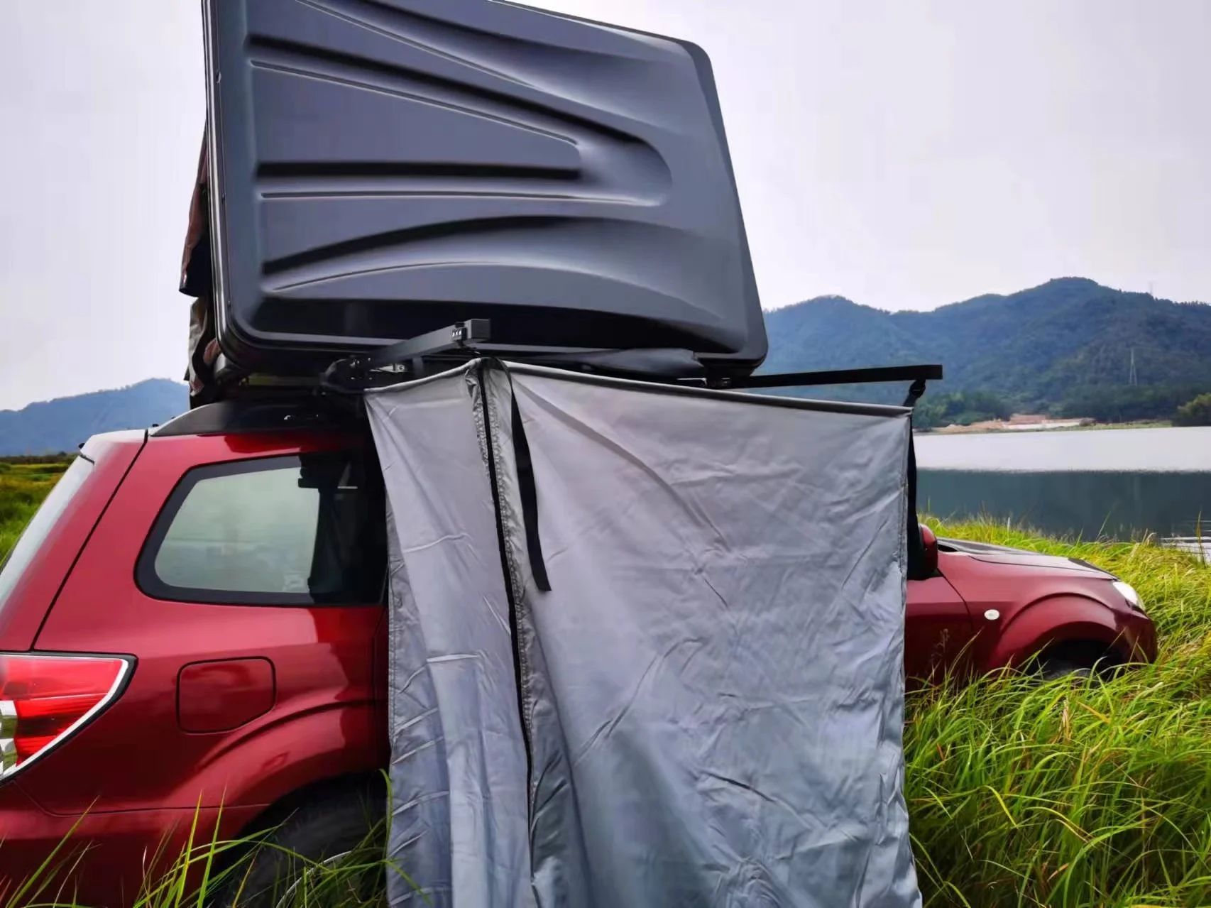 Outdoor Camping Waterproof  shower side awning roof top tent awning shower tents