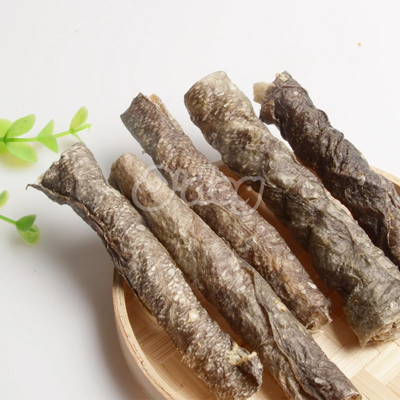 Factory Directly Wholesale supplier Pet Dog fish skin roll dry dog snacks for travelling bring