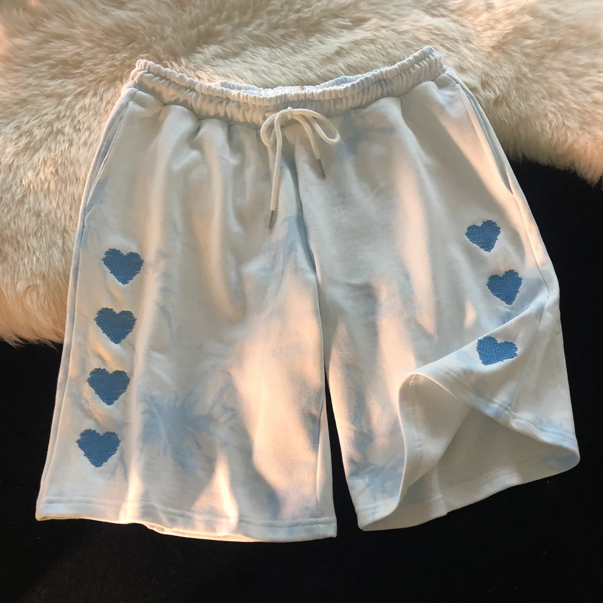 Custom Label 2021 Summer Korean Style Casual Women Embroidered Love Tie Dye Printed Loose Short Pants Elastic Waist Women Shorts