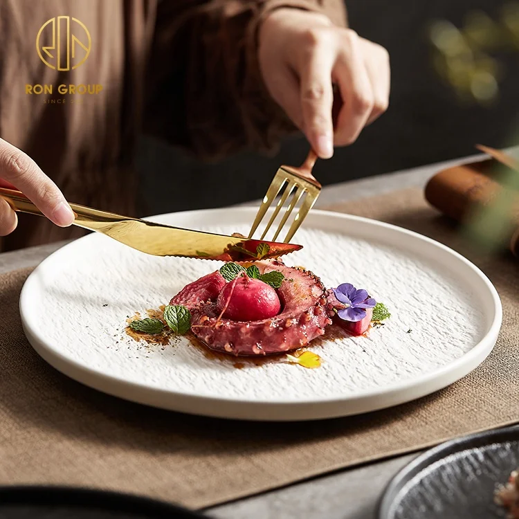 Wholesale simple modern fashion design handmade dinnerware colored multi-purpose porcelain ceramic plate for restaurant