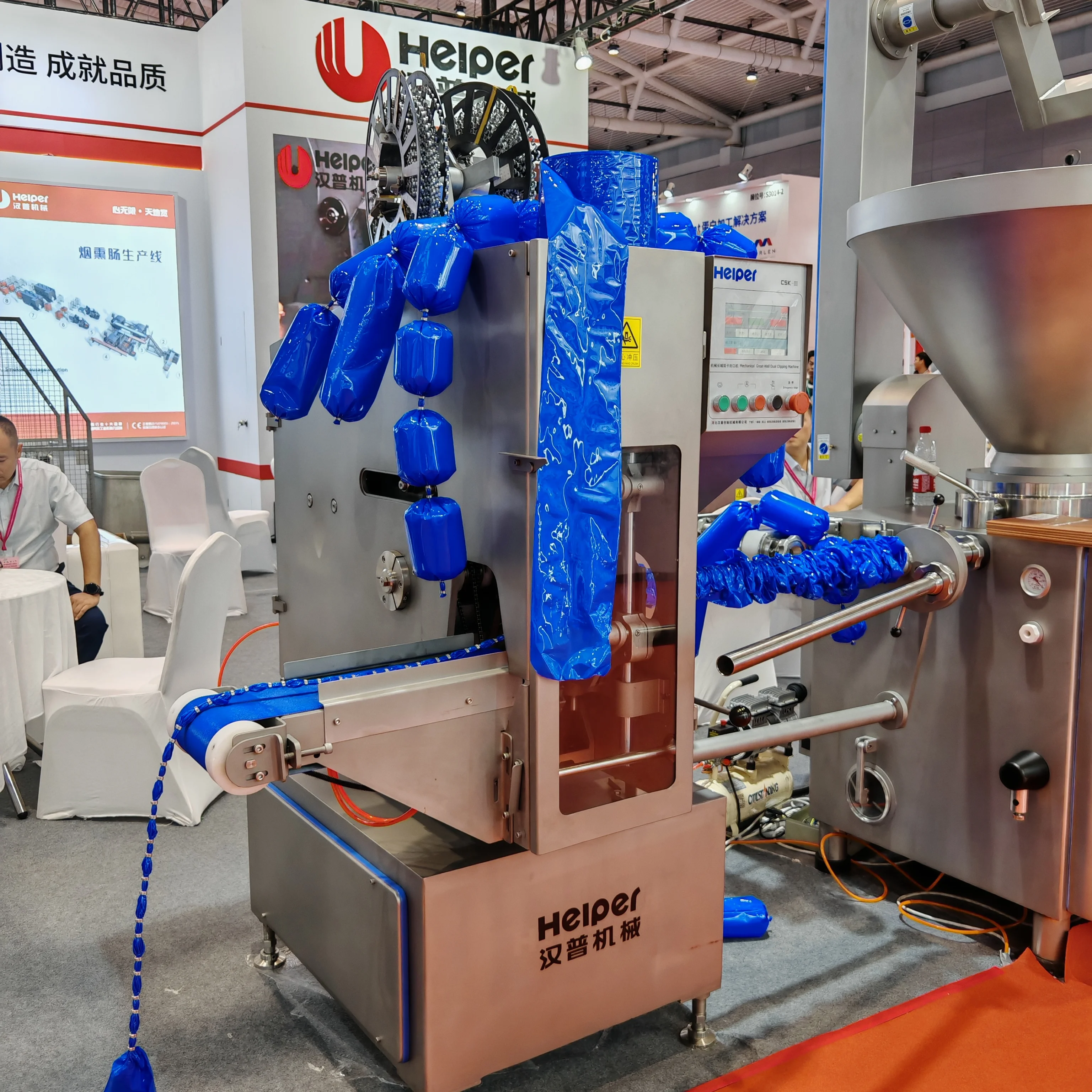 Professional Automatic Sausage Making Machine Great Wall Double Clipping Machine