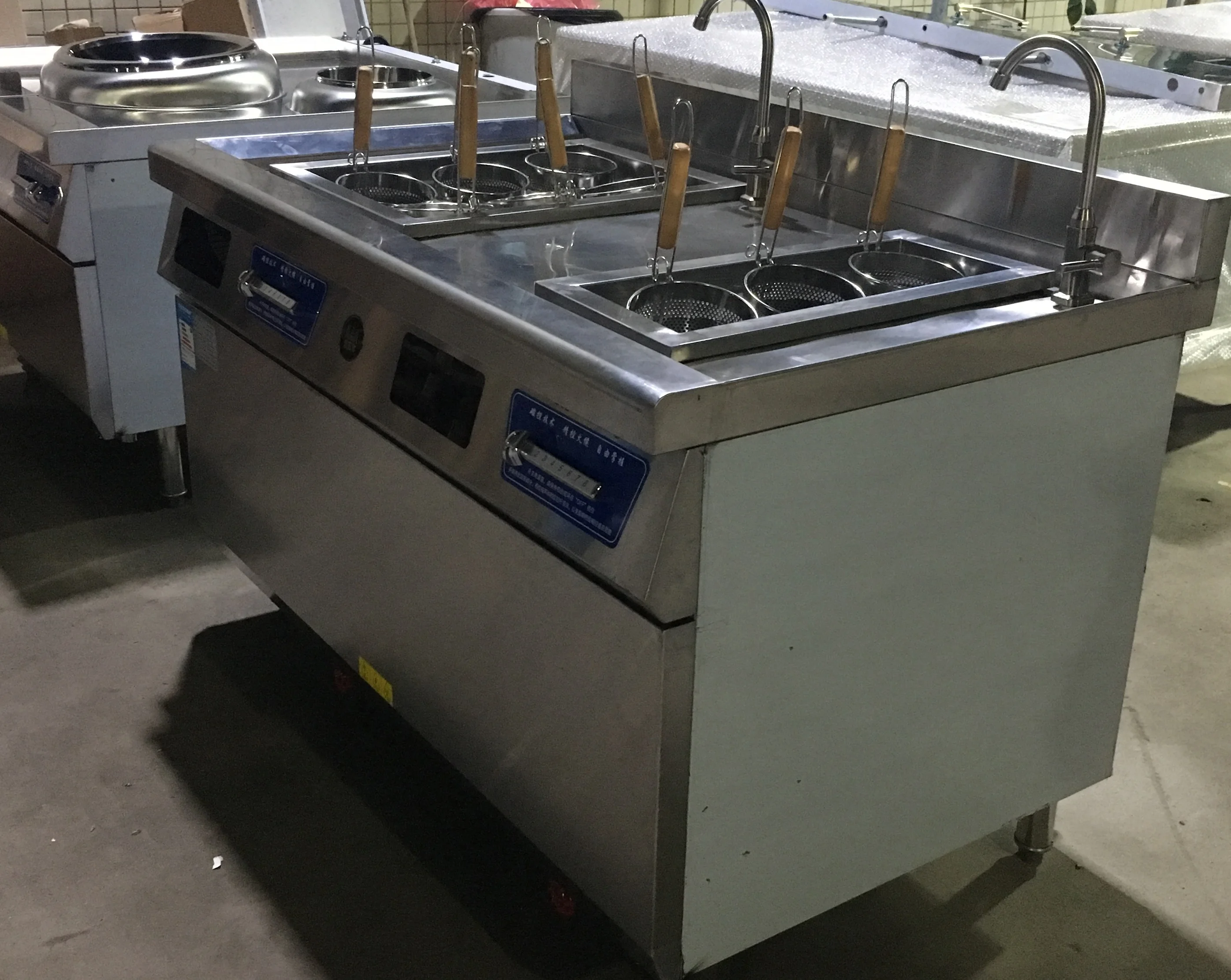 hot sale 4holes noodle cooking machine 6holes electric pasta cooker 9holes ramen