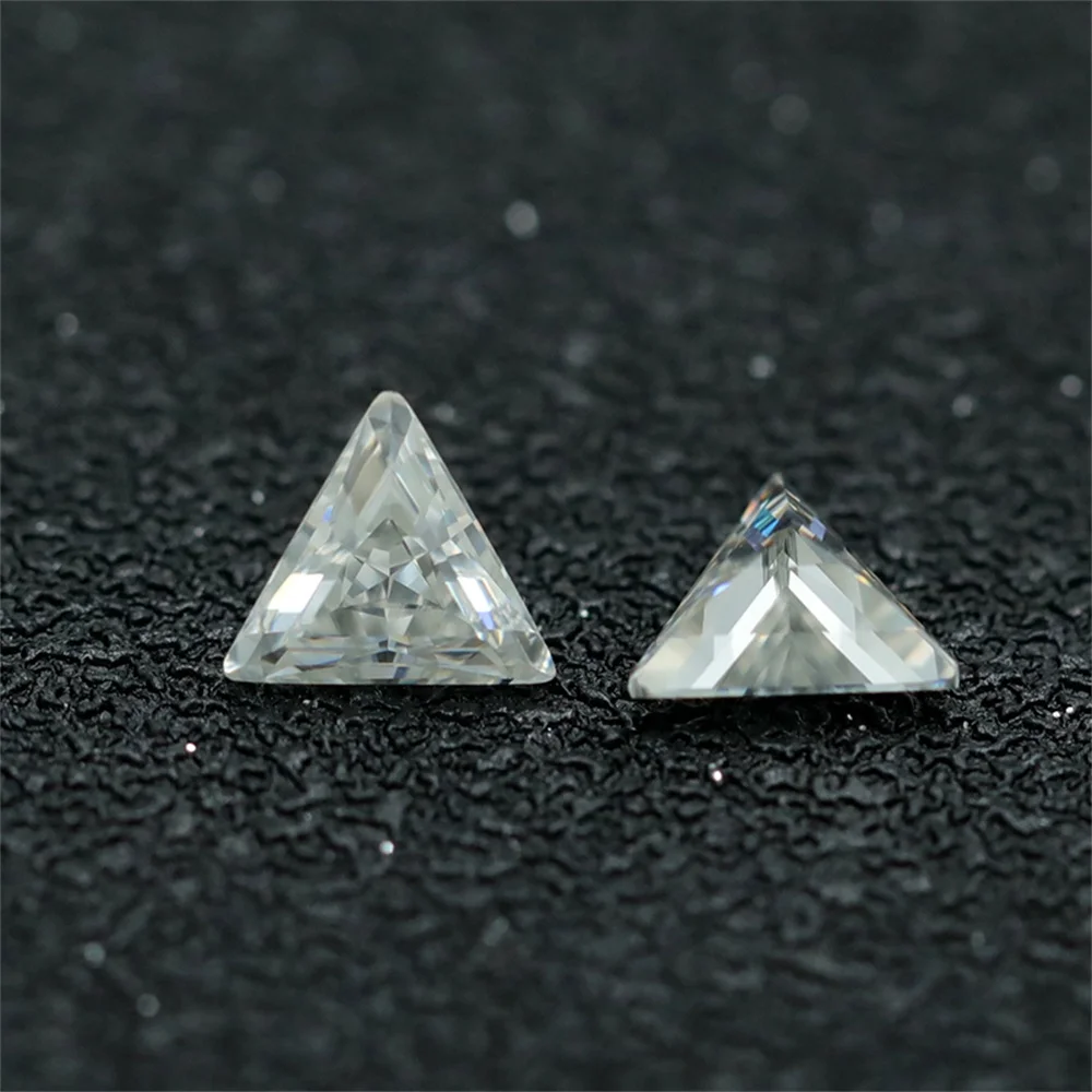 Wuzhou Moissanite Manufacturer Large Stock DEF VVS Triangle cut Rough Moissanite