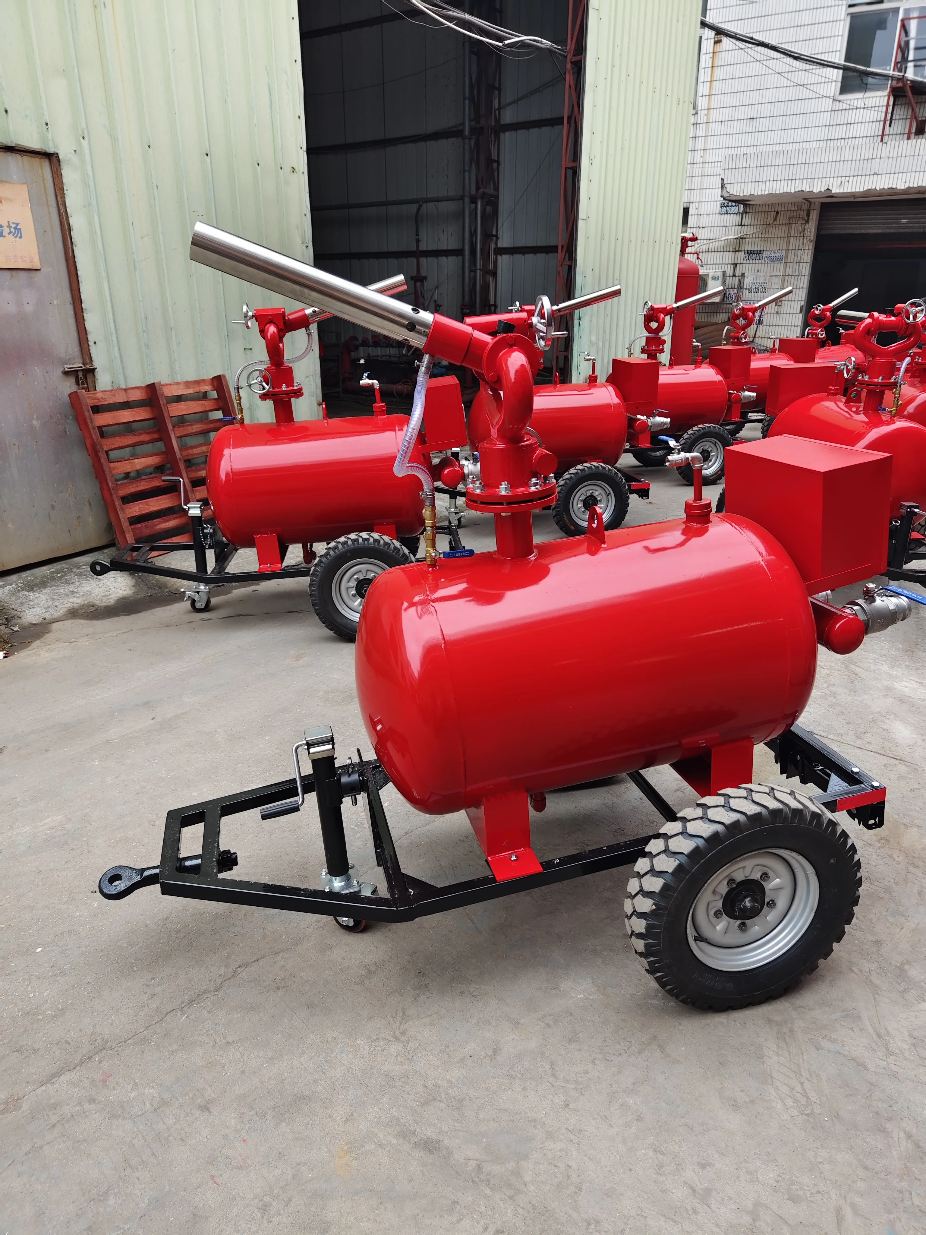 Fire Foam Trailer With Foam Monitor, Mobile Foam Tank Fire System