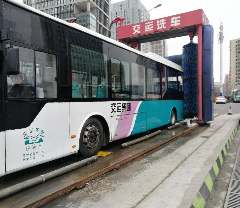 Risense automatic high pressure truck washing equipments or mobile car wash truck price