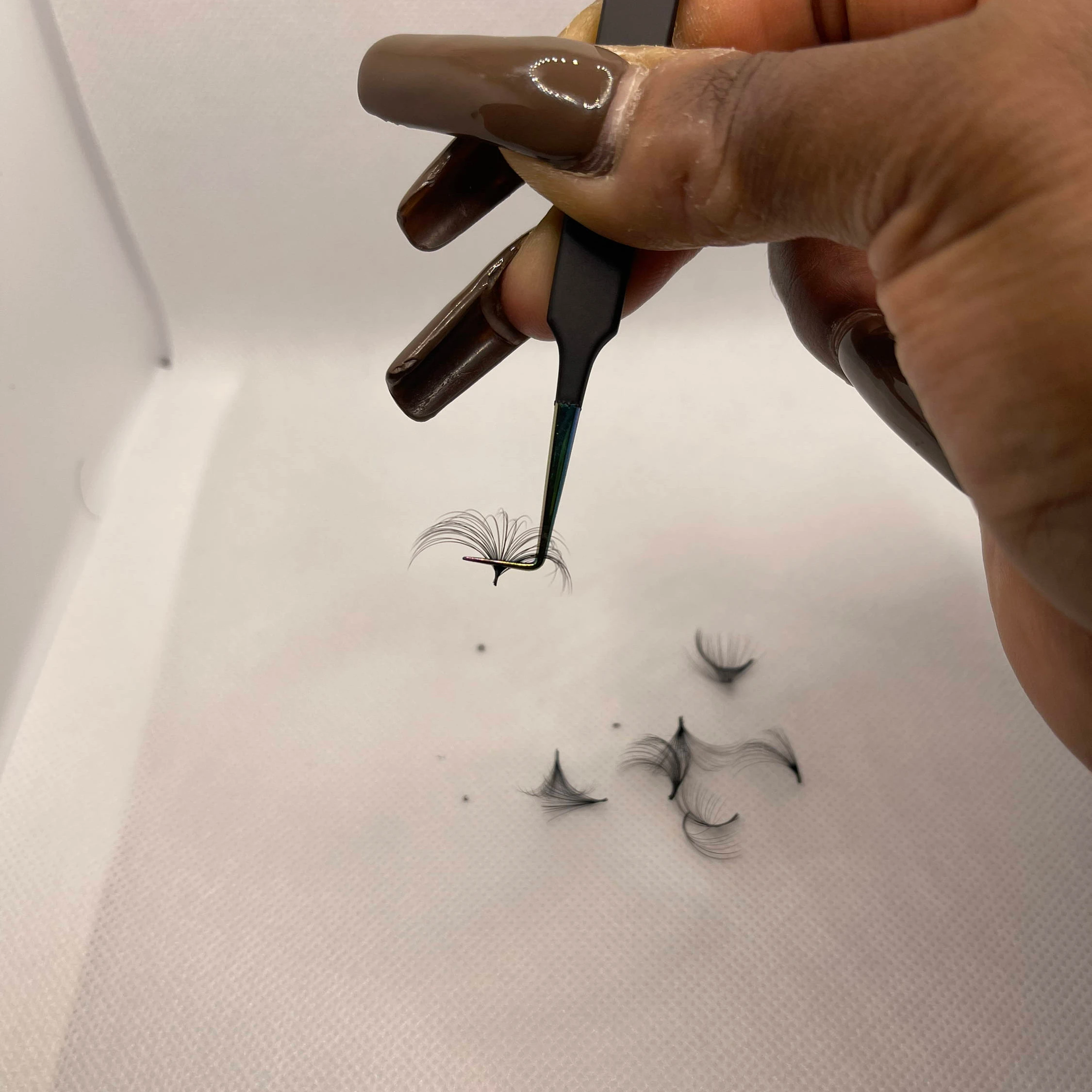 Free Sample wholesale 6-25mm 0.03 0.05 0.07 C CC D DD matte black eyelash extension custom logo cashmere volume   lash extension