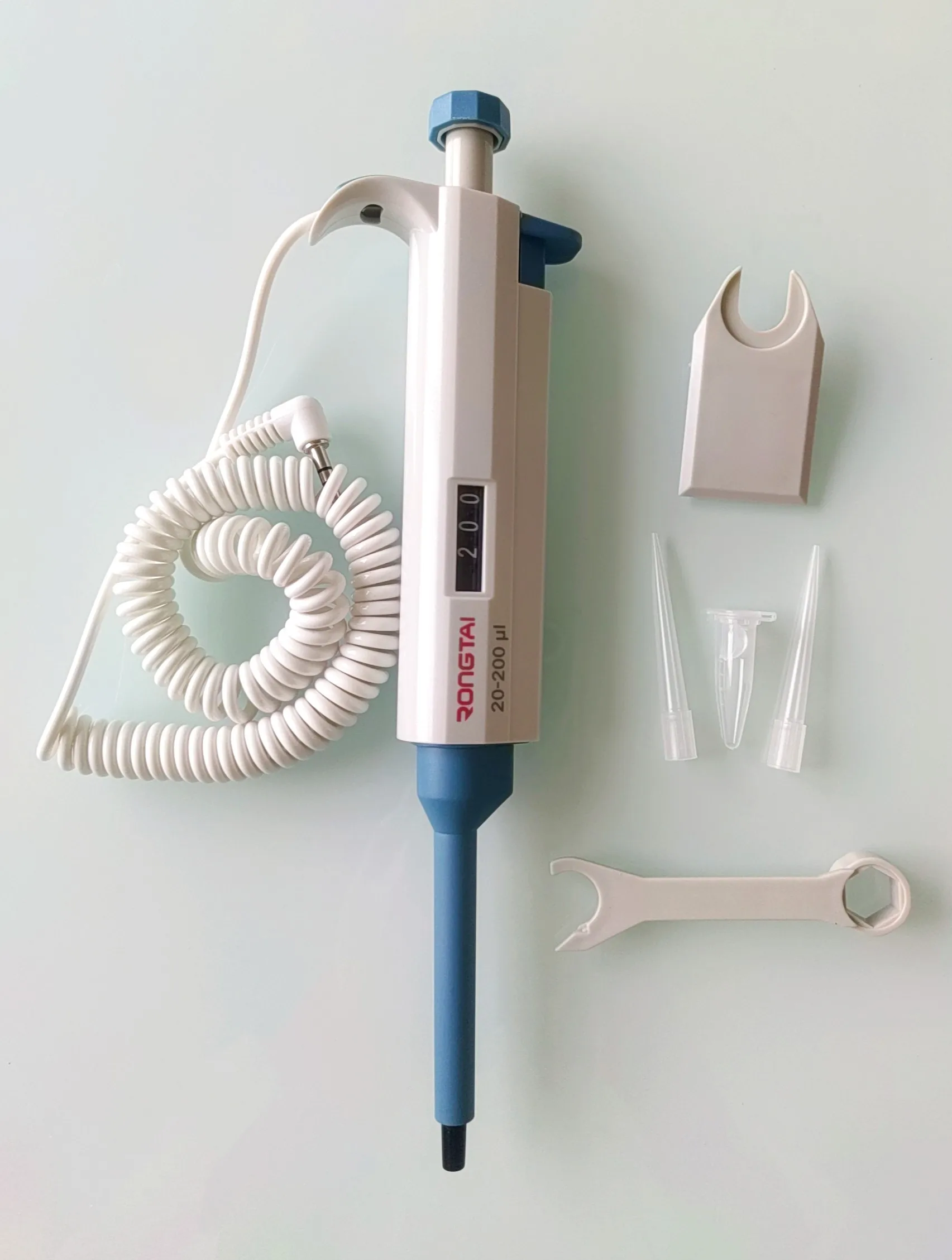 Single Channel Digital Variable Volume Repetitive Pipette with Switch