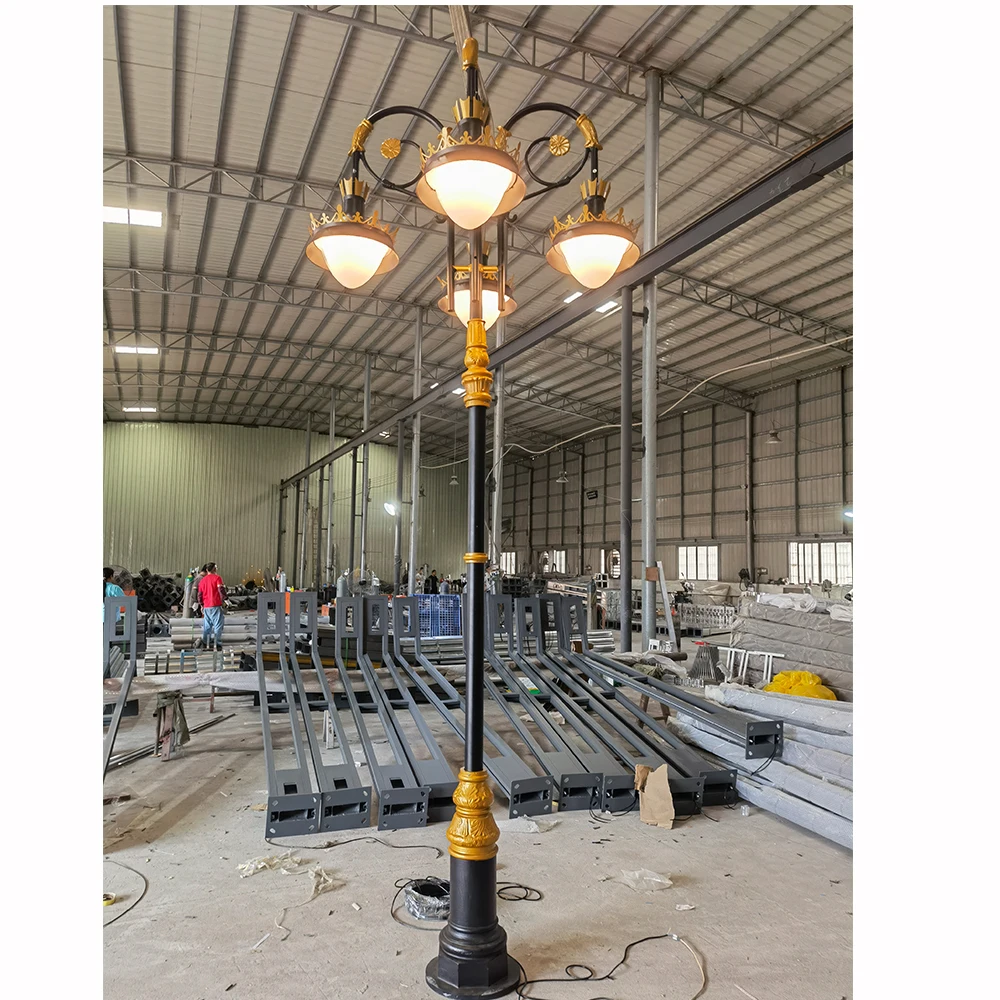 4M 100w Multi-head classic European waterproof street lamp antique die-cast aluminum The Nordic decorative garden lamp