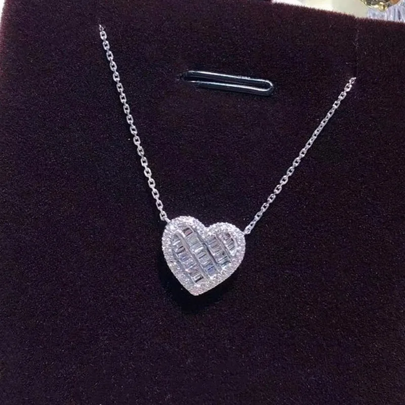 Huitan Women Fashion Heart Pendant Necklace Zirconia Silver Color Jewelry Imitate Moissanite Pendant Love Heart Shape Necklace