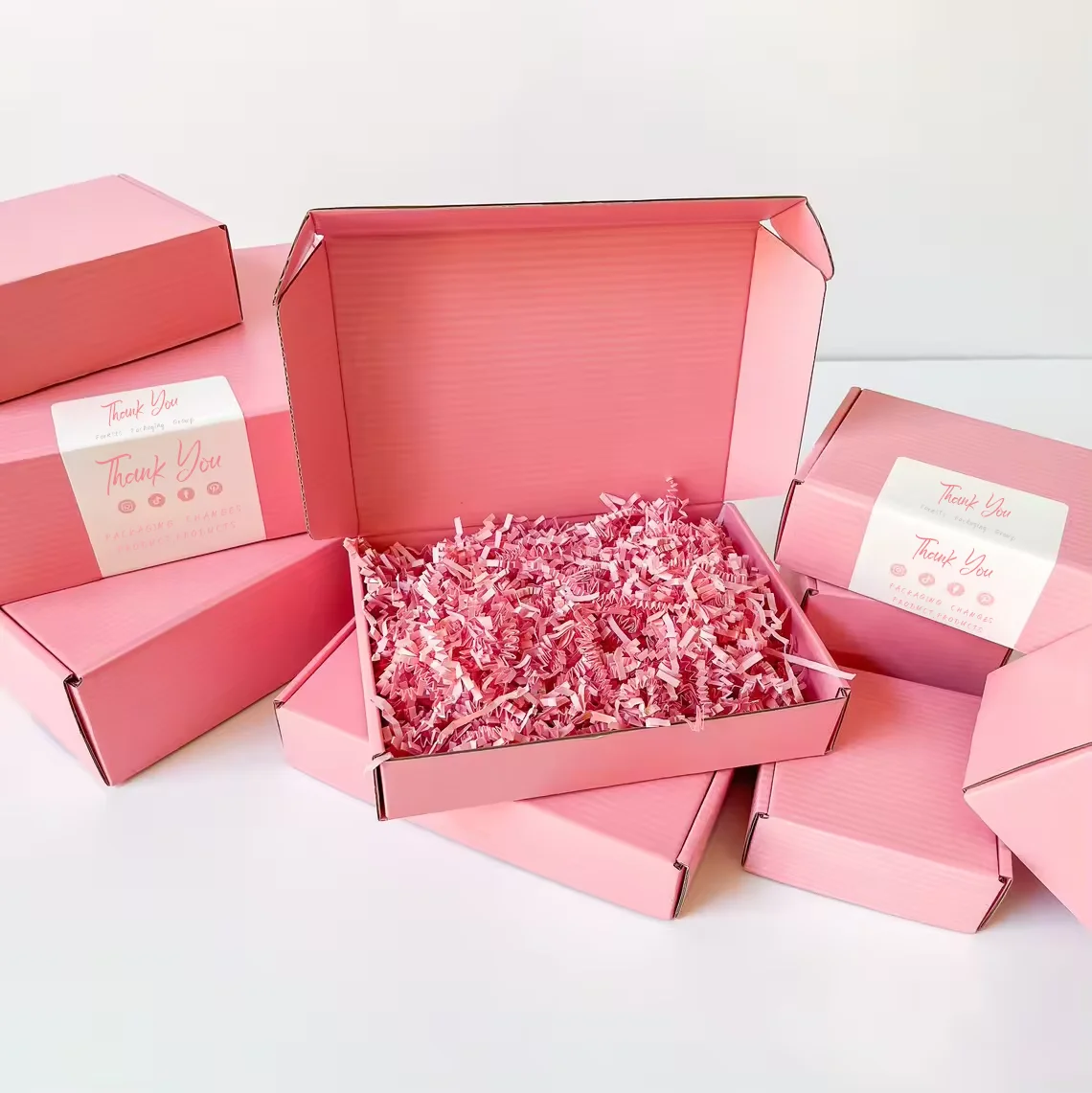 Customized Logo Pink Cosmetics Corrugated Paper Packaging Email Shipping Paper Box