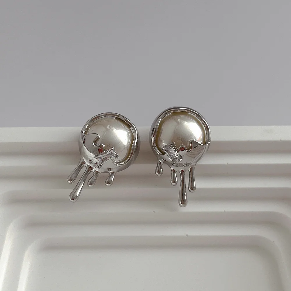 Wholesale Gold Plating High Polished CZ Round Pearl Earrings Popular 925 Silver Pins Diamond Pearl Stud Earrings