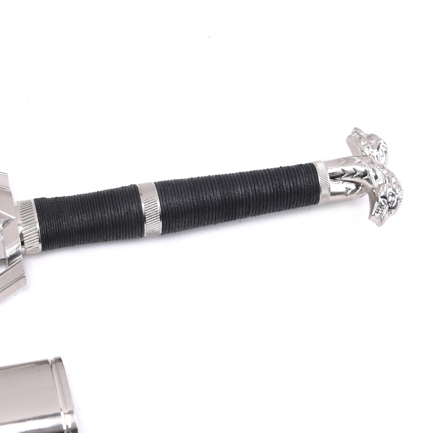 Popular Movie The Witcher 3 Wild Hunter Geralt of Rivia  Double Lion Heads Sword