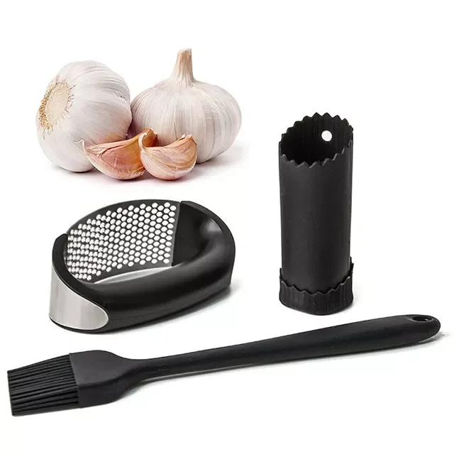 wholesale eco-friendly kitchen gadgets stainless steel garlic crusher with plastic handle for kitchen accessories