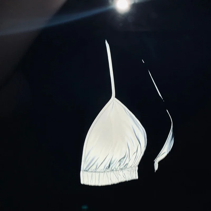 
2021 New Summer Hot Sale Reflective Slim Clothing With Buckles Waterproof Ultra Short Halter Tops For Women 