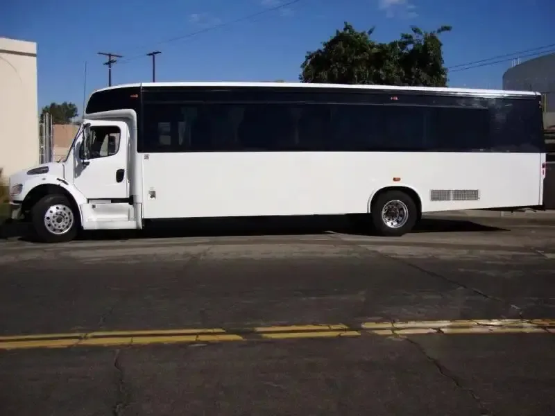 TOP DEAL Price For Car Used Fairly Freightliner Ameritrans M2-106 Passenger Bus out!!
