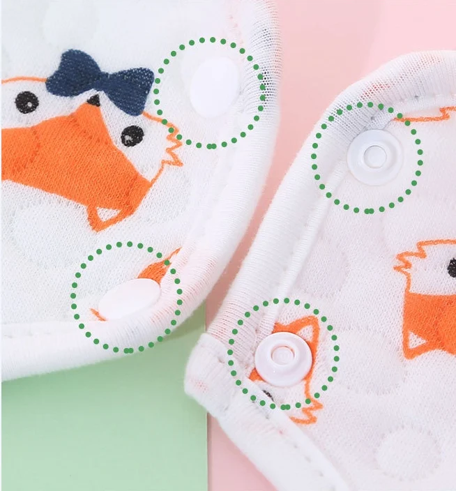 Shopping Mall Hot Selling Waterproof Baby Infants Bandana Teething Organic Cotton Bibs For Newborn Baby