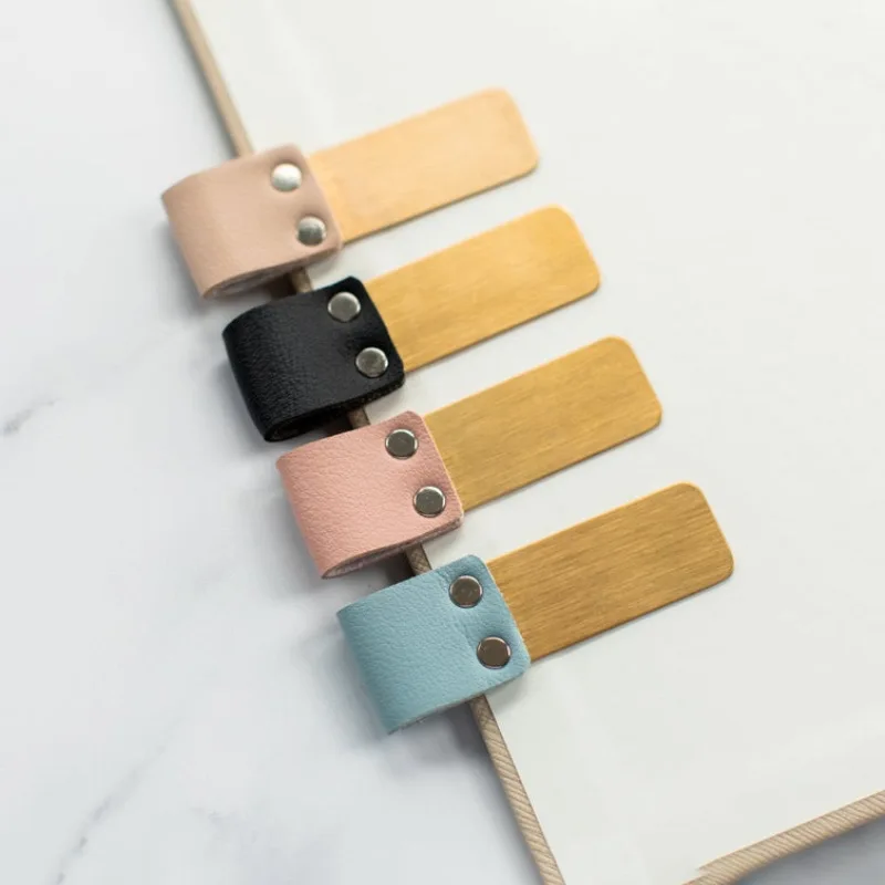 Metal Clip Bookmarks Money Clip Bookmarks Leather Reading Book Marker with Pen Holder